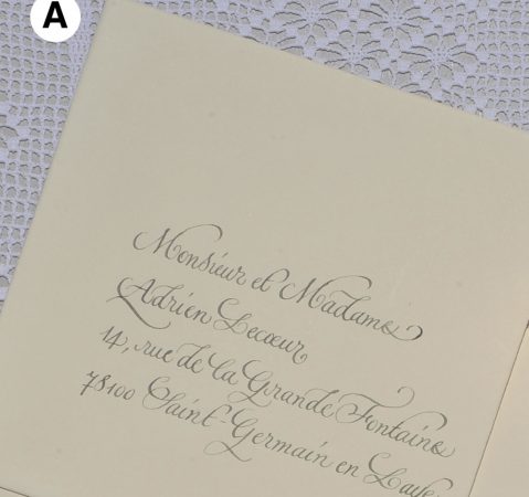 Enveloppes calligraphiées en anglaise